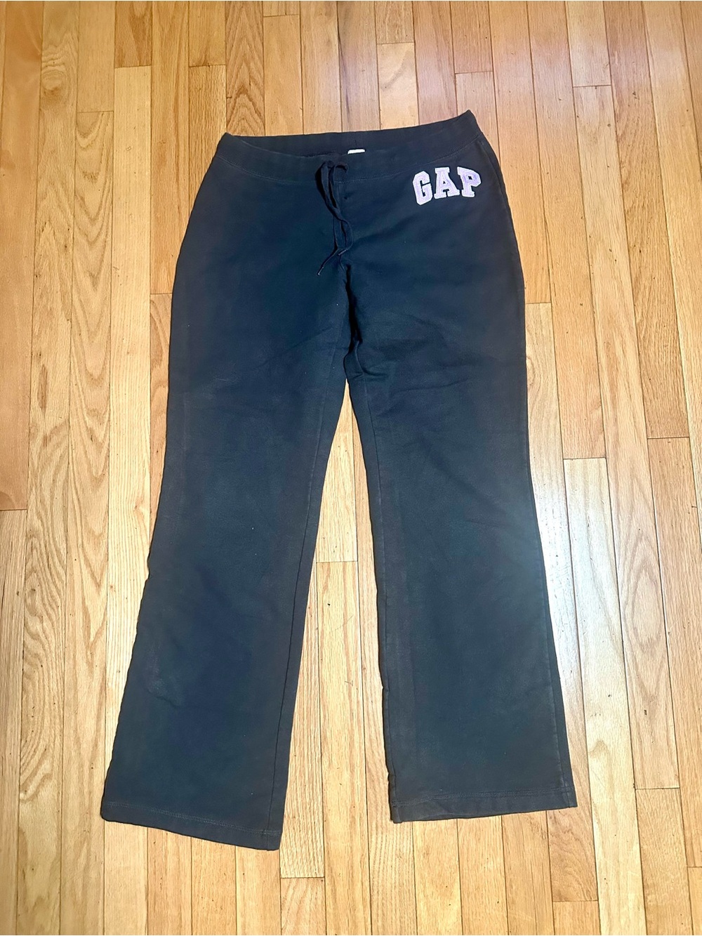GAP charcoal gray Drawstring Waist Sweatpants with Subtle Logo Tag